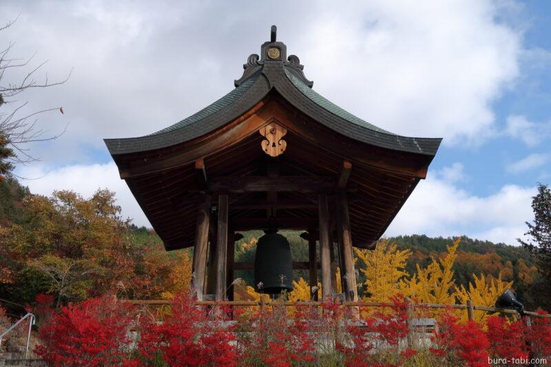 霊松寺（紅葉）_鐘楼